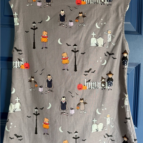Retrolicious Gray 2 piece Halloween Dress with Vintage Trick-or-Treat Print. NWT - Picture 5 of 14